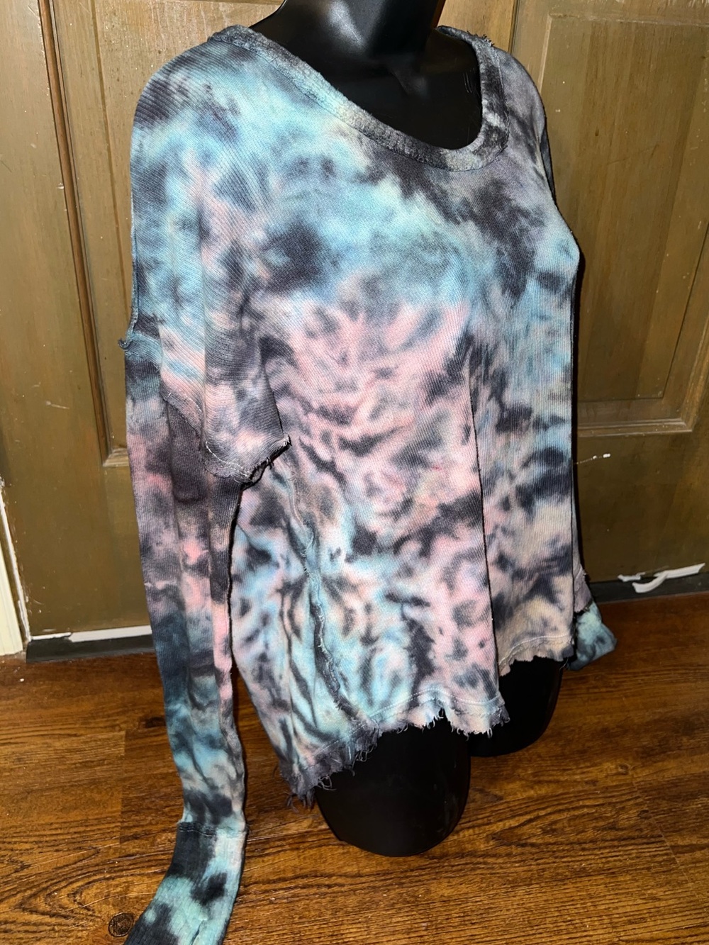 We The Free Waffle Knit Pastel Tie Dye Thermal Raw Hem Distressed Top Size XS - Picture 5 of 11